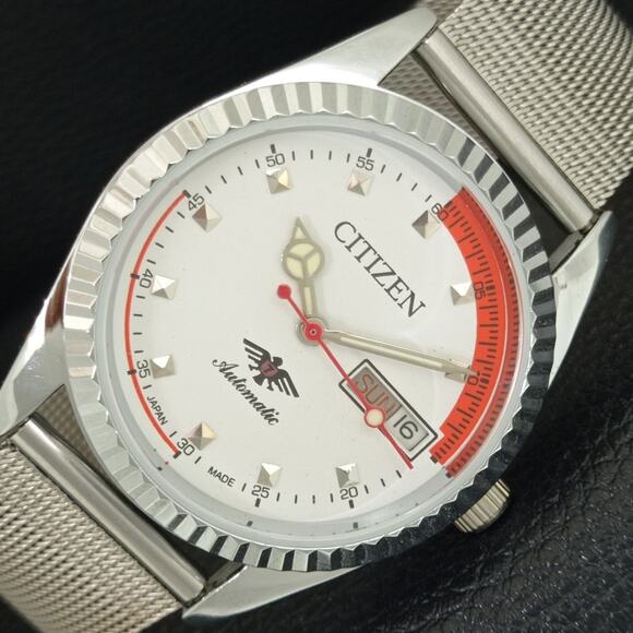 Vintage 1972 Citizen Automatic Mens Silver Watch W/daydate & Red accents